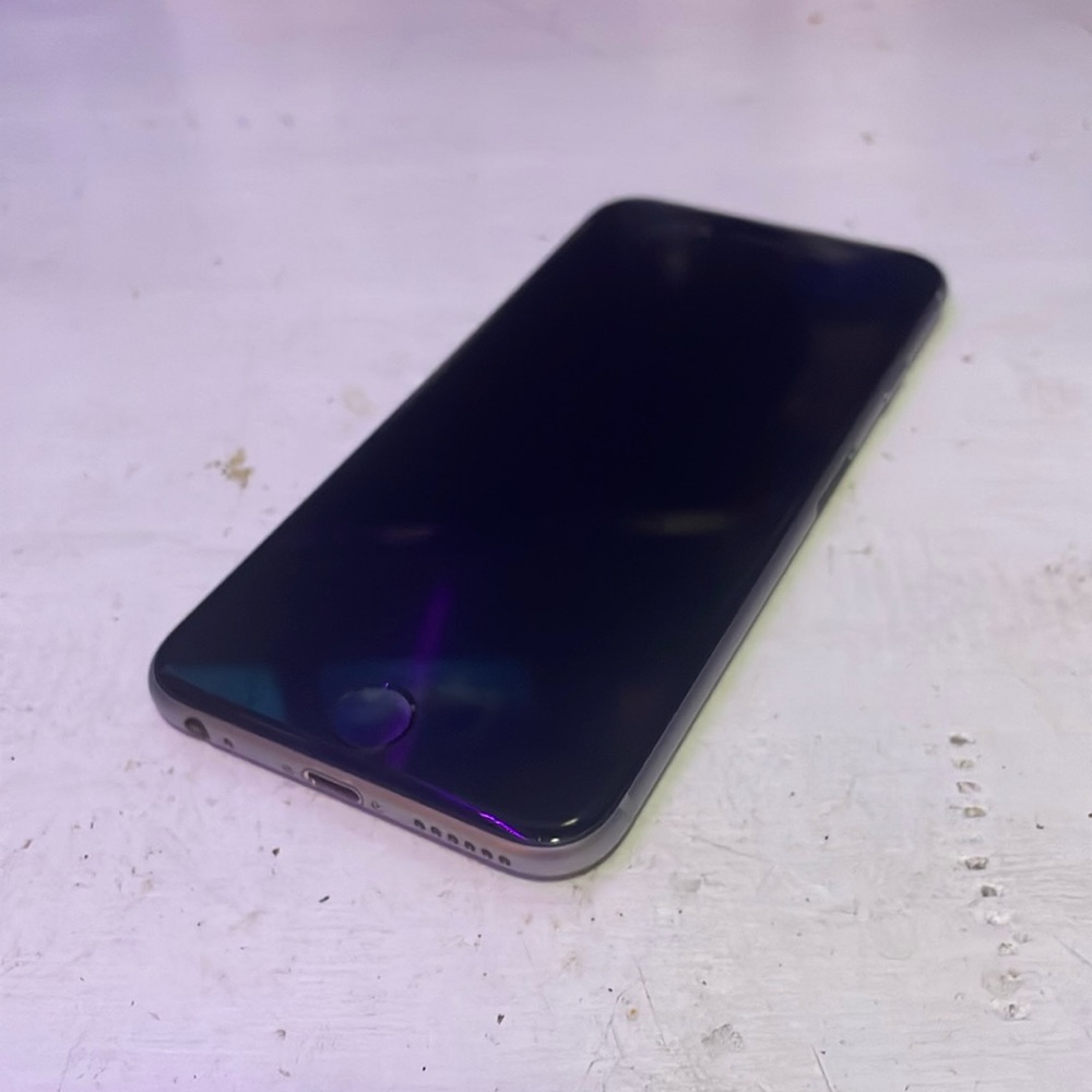iphone 6 FOR PARTS